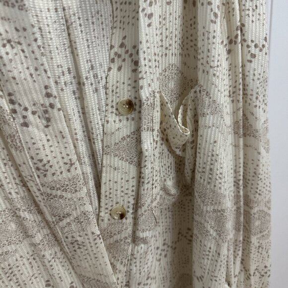 VICI Train of Thought Button Down Shirt - Cream and Brown Size Small Womens - Picture 5 of 11